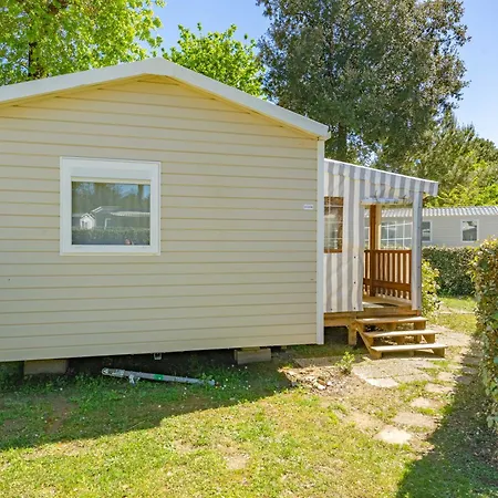 Mh 169 Ronce Les Bains Campsite